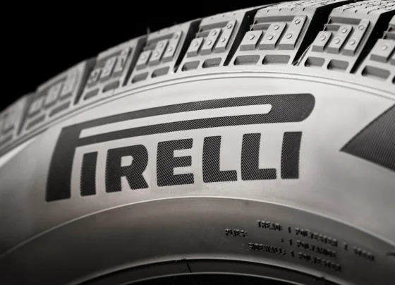 Detalhe de pneu da Pirelli